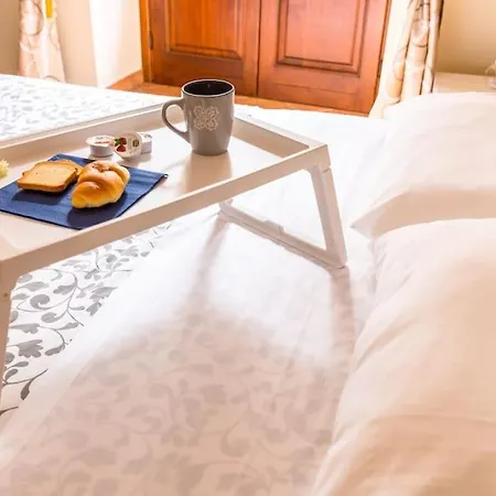 Apartment The Chic House , Cir: 19082053c213726 Palermo