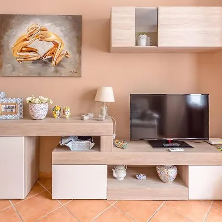 Apartment The Chic House , Cir: 19082053c213726