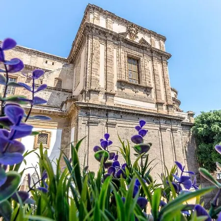 The Chic House , Cir: 19082053c213726 * Palermo