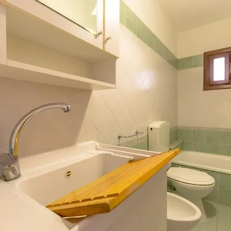 Apartment The Chic House , Cir: 19082053c213726 Palermo