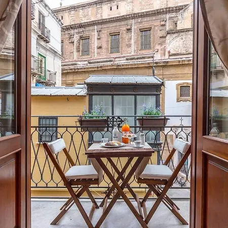 Apartment The Chic House , Cir: 19082053c213726